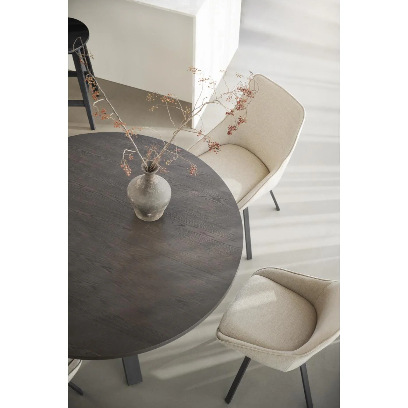 Alison tuoli musta metallijalka / vaalea beige kangas - Image 11