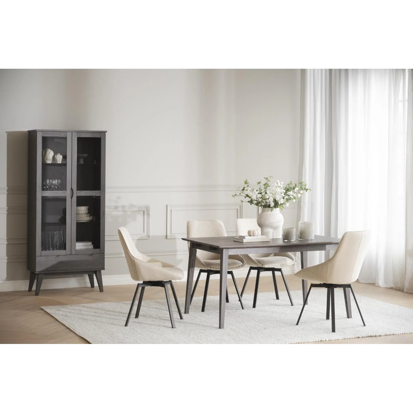 Alison tuoli musta metallijalka / vaalea beige kangas - Image 13