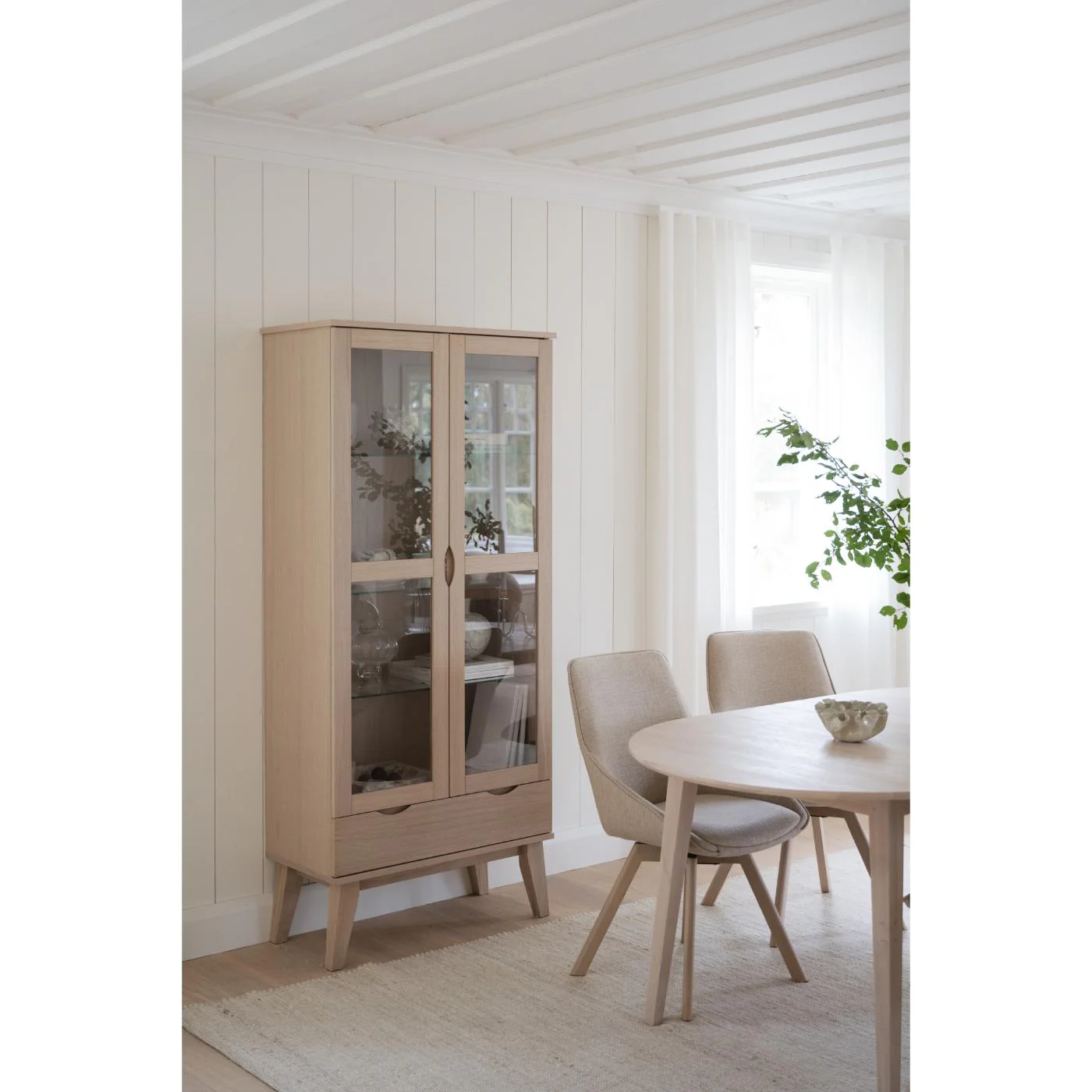 Alison tuoli valkolakattu tammijalka / vaalea beige kangas - Image 12